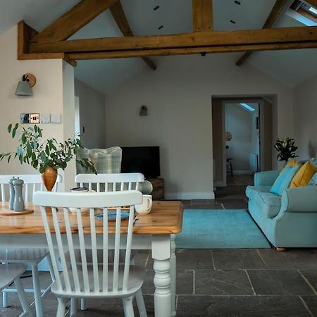 The Stables, Converted Barn Outside York Exterior foto